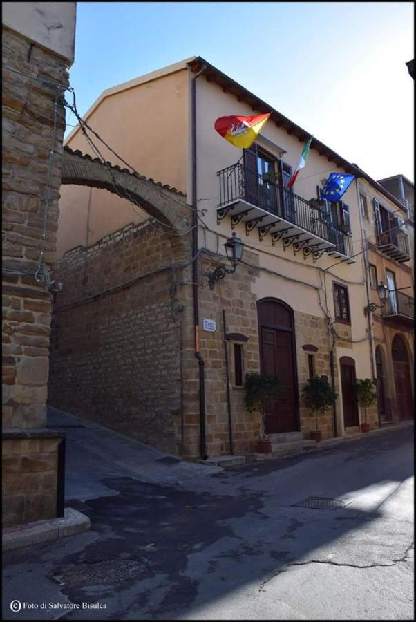 B&B Caravella Mezzojuso Exterior photo